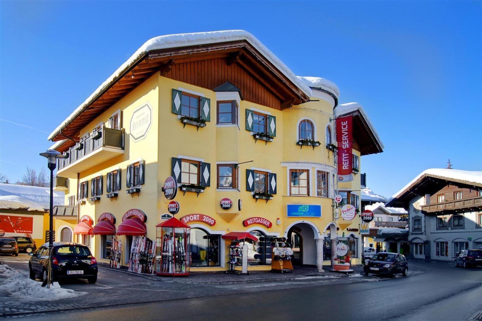 Haus Am Platz - Weitgasser Altenmarkt im Pongau Exteriör bild