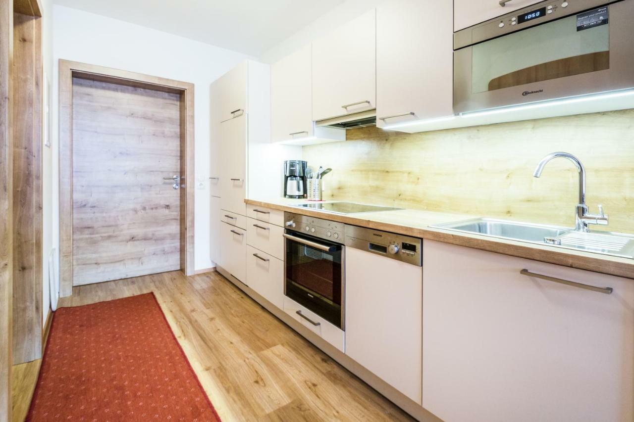 Haus Am Platz - Weitgasser Altenmarkt im Pongau Exteriör bild