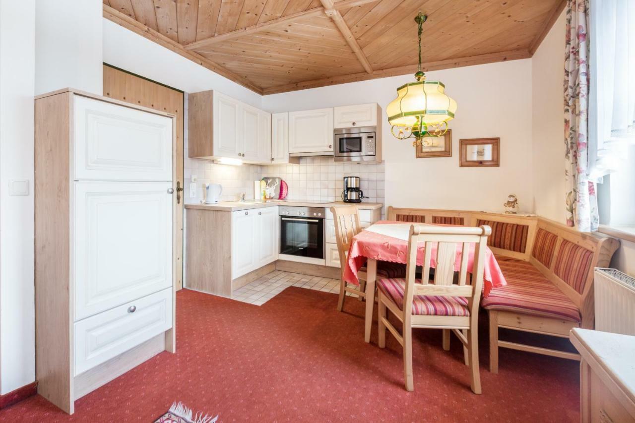 Haus Am Platz - Weitgasser Altenmarkt im Pongau Exteriör bild