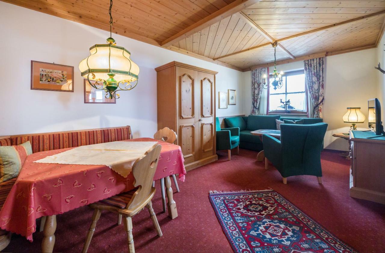 Haus Am Platz - Weitgasser Altenmarkt im Pongau Exteriör bild